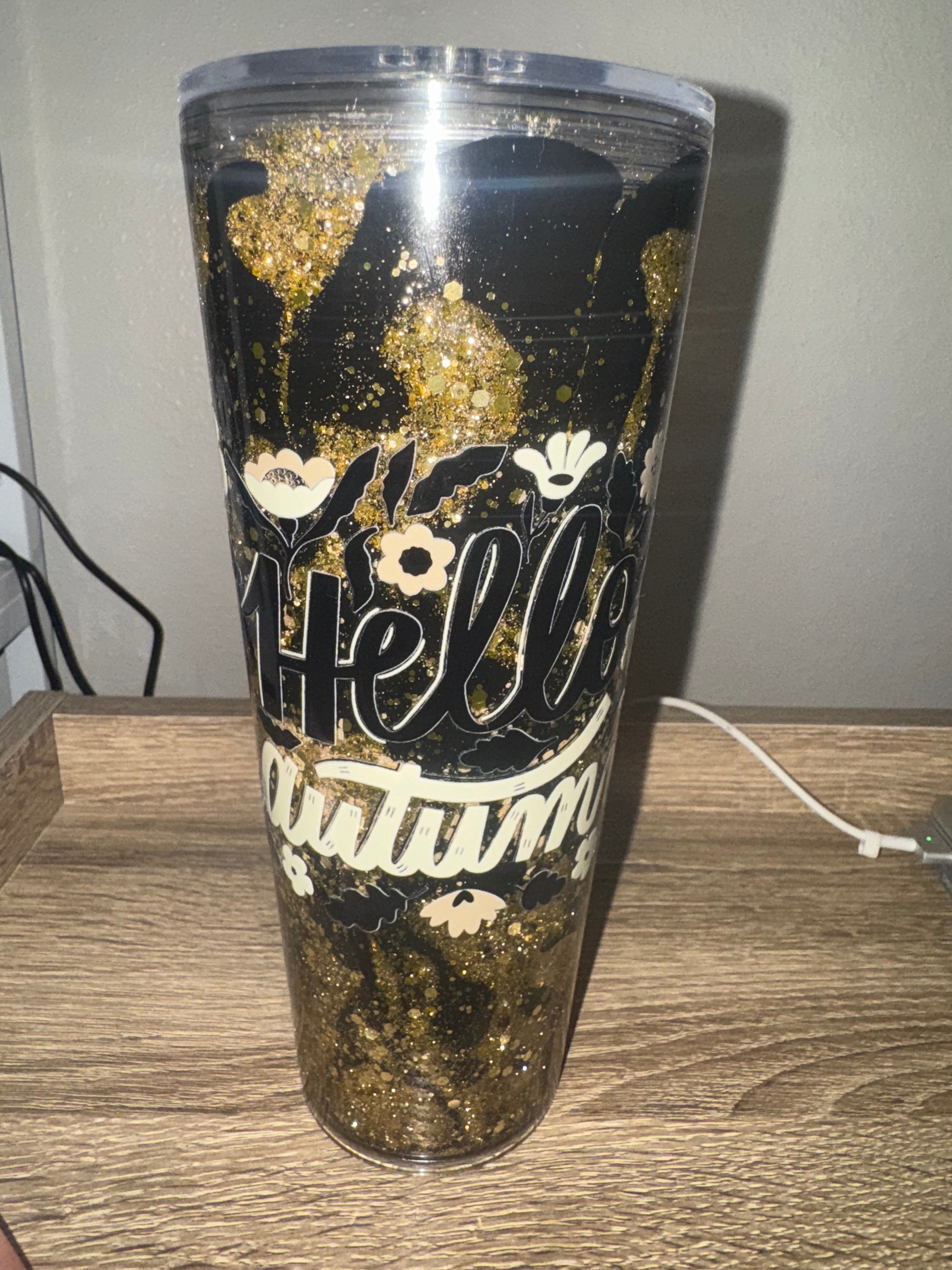 Hello Autumn 24oz Acrylic Snow Globe